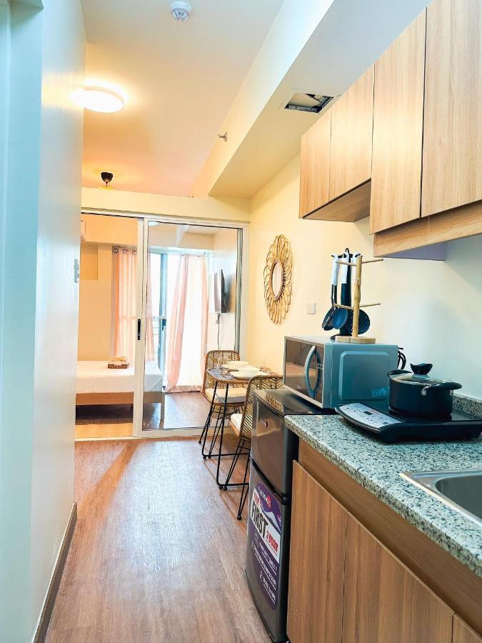 1Br Prisma Residences Dmci Stylish Condo Pásig Exterior foto